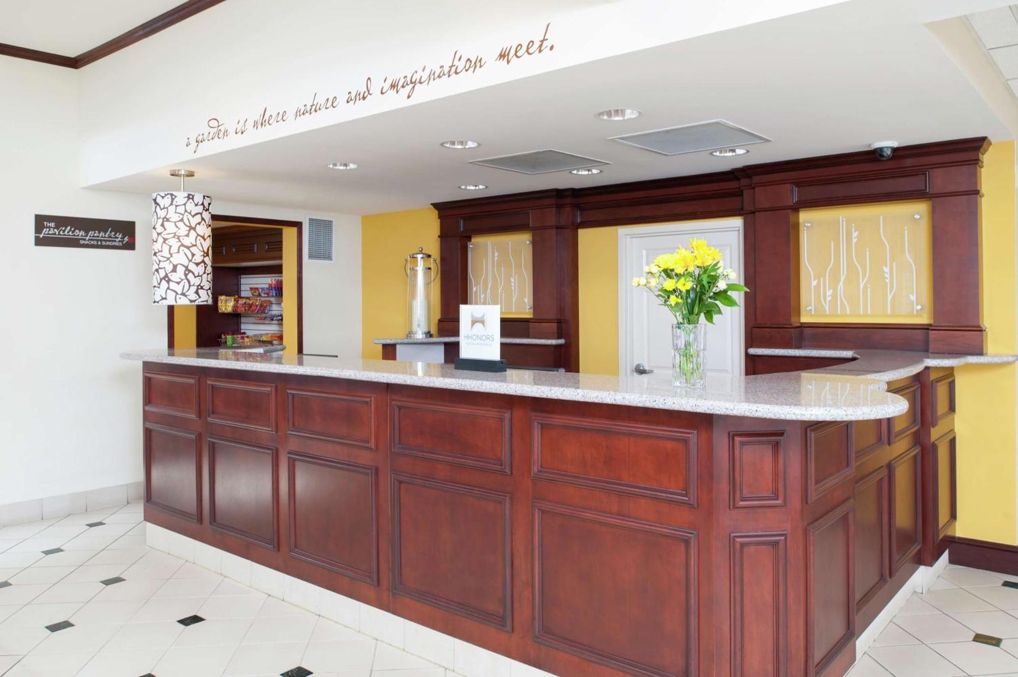 Hilton Garden Inn St. Paul Oakdale Esterno foto