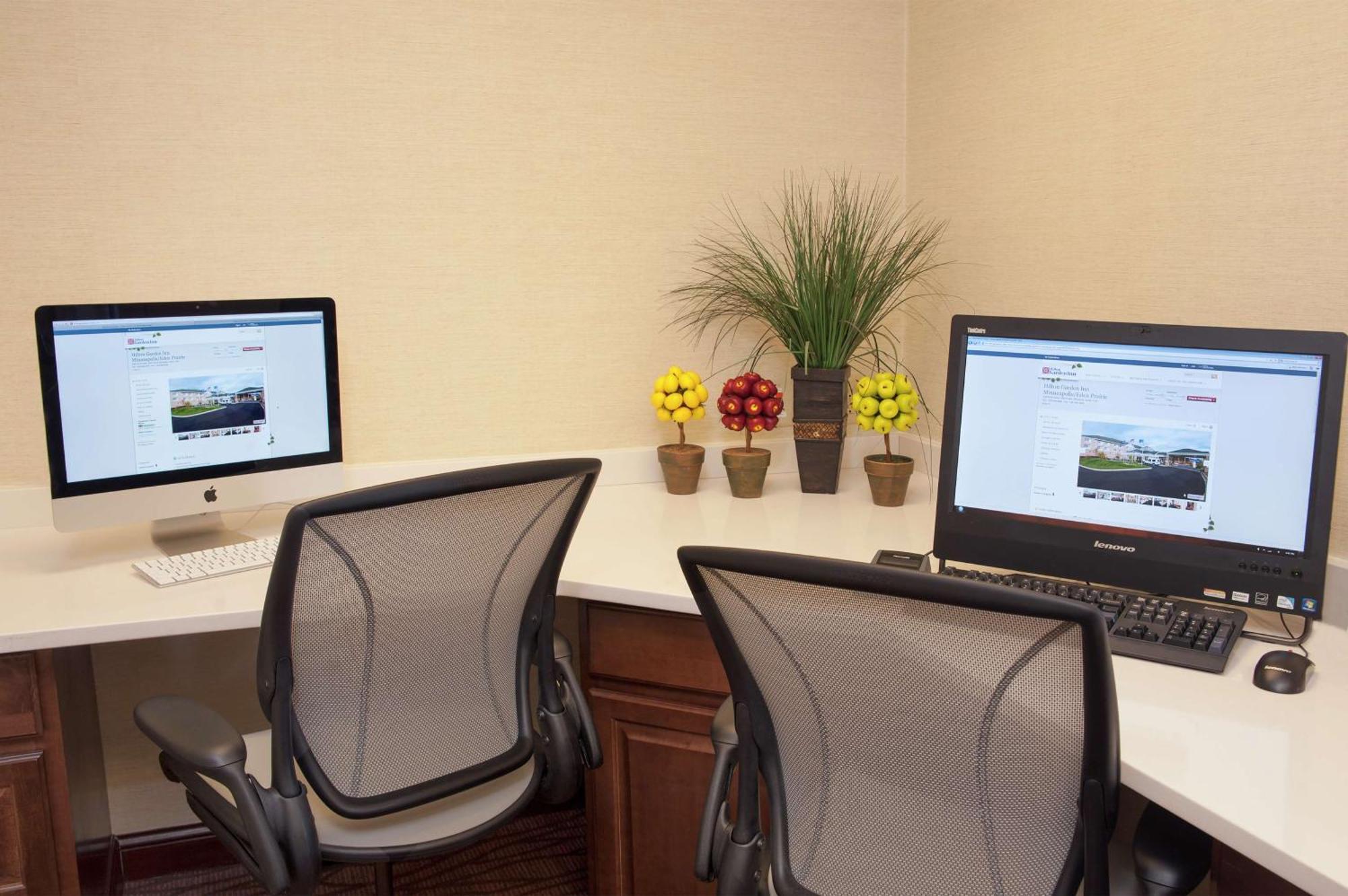 Hilton Garden Inn St. Paul Oakdale Esterno foto
